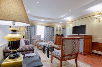 Golden Tulip Sovereign Hotel Bangkok