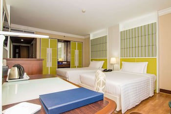 Golden Tulip Sovereign Hotel Bangkok