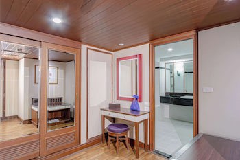 Golden Tulip Sovereign Hotel Bangkok