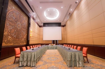 Golden Tulip Sovereign Hotel Bangkok