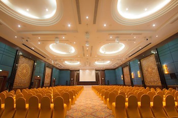 Golden Tulip Sovereign Hotel Bangkok