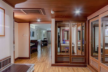 Golden Tulip Sovereign Hotel Bangkok