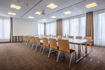 Radisson Blu Hotel, Hannover galeri fotoğrafı