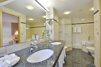 Ringhotel Weißer Hirsch galeri fotoğrafı