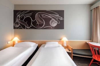 ibis Hamburg Alsterring fotoğrafı