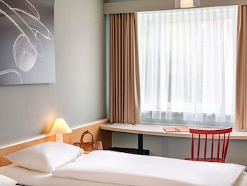 ibis Hamburg Alsterring fotoğrafı