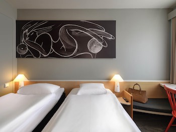 ibis Hamburg Alsterring galeri fotoğrafı