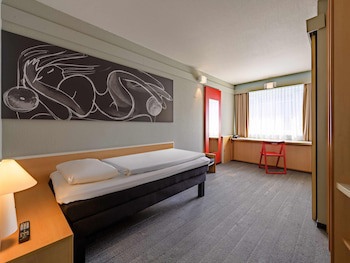 ibis Hamburg Alsterring galeri fotoğrafı