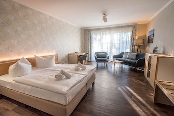 Landhotel Kastanienallee galeri fotoğrafı