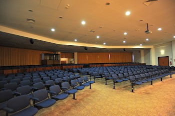 Axis Vermar Conference & Beach Hotel