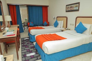 Aracan Eatabe Luxor Hotel