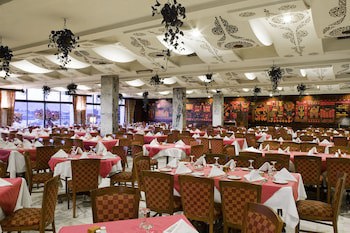 Aracan Eatabe Luxor Hotel