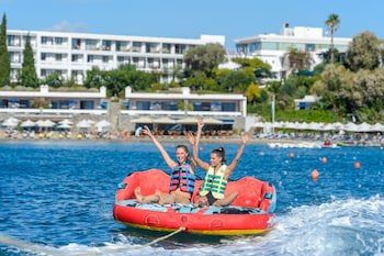 Grand Resort Lagonissi galeri fotoğrafı