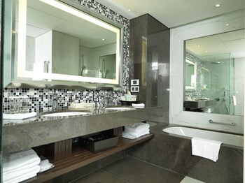 Sofitel Beirut Le Gabriel