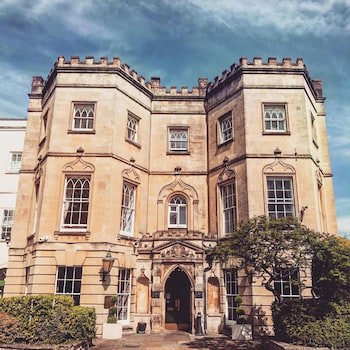 Arnos Manor Hotel