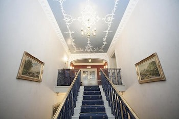 Arnos Manor Hotel