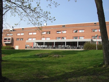 First Hotel Royal