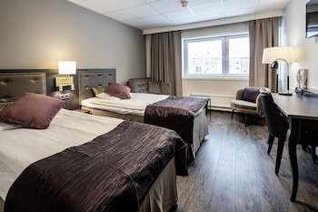First Hotel Royal
