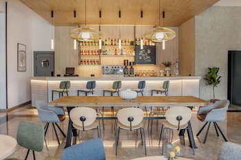 Hotel Santiago Plaza Affiliated By Melia