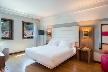 Hotel Santiago Plaza Affiliated By Melia