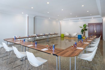 Hotel Santiago Plaza Affiliated By Melia
