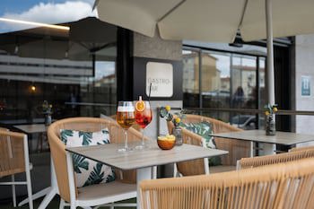 Hotel Santiago Plaza Affiliated By Melia