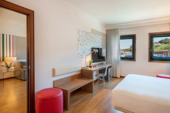 Hotel Santiago Plaza Affiliated By Melia