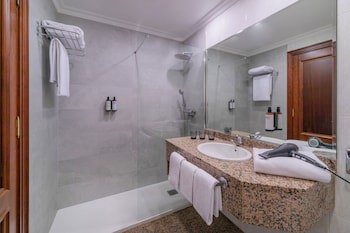 Hotel Santiago Plaza Affiliated By Melia