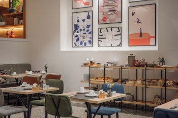 Hotel Santiago Plaza Affiliated By Melia