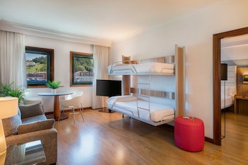 Hotel Santiago Plaza Affiliated By Melia