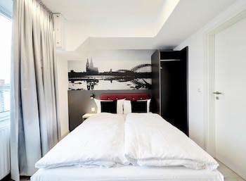 SMARTY Cologne Dom Hotel - Boardinghouse galeri fotoğrafı