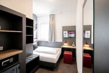 SMARTY Cologne Dom Hotel - Boardinghouse fotoğrafı