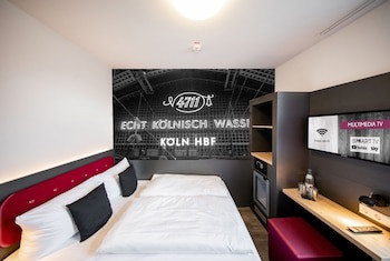 SMARTY Cologne Dom Hotel - Boardinghouse galeri fotoğrafı