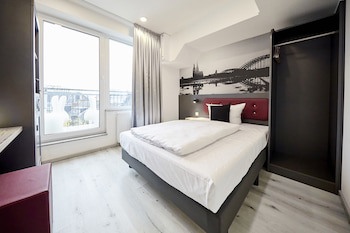 SMARTY Cologne Dom Hotel - Boardinghouse galeri fotoğrafı