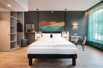 ibis Styles Neckarsulm galeri fotoğrafı