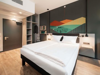 ibis Styles Neckarsulm galeri fotoğrafı
