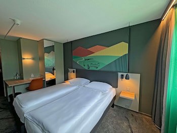 ibis Styles Neckarsulm galeri fotoğrafı