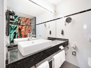 ibis Styles Neckarsulm galeri fotoğrafı