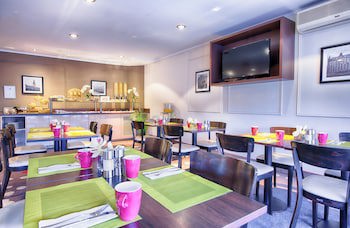 Leonardo Inn Hotel Hamburg Airport galeri fotoğrafı