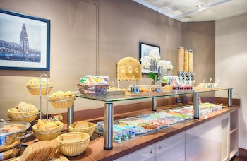 Leonardo Inn Hotel Hamburg Airport galeri fotoğrafı