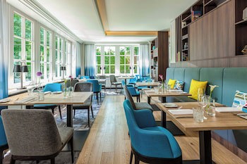 Courtyard by Marriott Hamburg Airport fotoğrafı