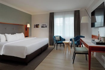 Courtyard by Marriott Hamburg Airport galeri fotoğrafı