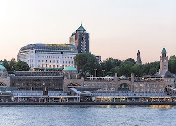 Hotel Hafen Hamburg fotoğrafı