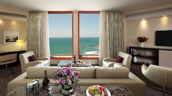 Carlton Tel Aviv Hotel