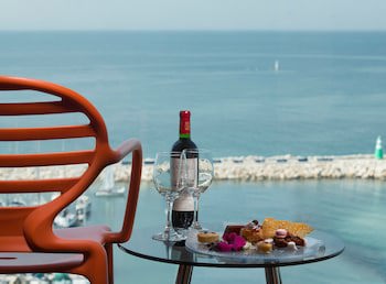 Carlton Tel Aviv Hotel