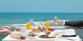 Carlton Tel Aviv Hotel
