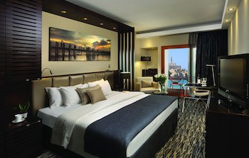 Carlton Tel Aviv Hotel