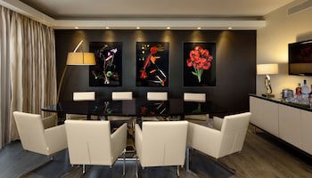 Carlton Tel Aviv Hotel
