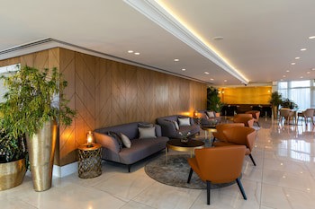 Carlton Tel Aviv Hotel