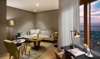 Carlton Tel Aviv Hotel